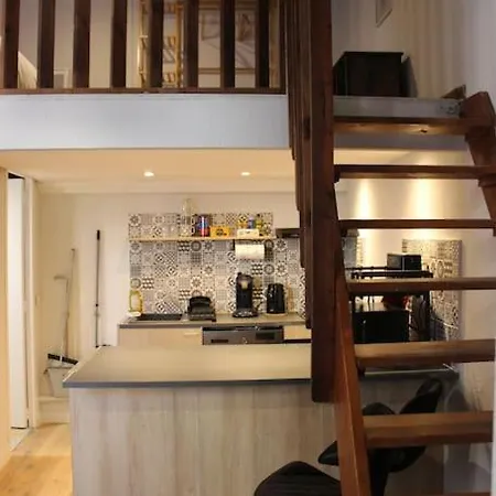 Apartamento Joli Duplex Avec Terrasse Montpellier Exterior foto